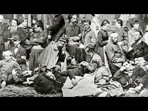 Dieses Video ist eventuell für einige Nutzer unangemessen.  Ich habe das verstanden und möchte fortfahren Das Humanitäre Völkerrecht - ein universeller Code (1/2)